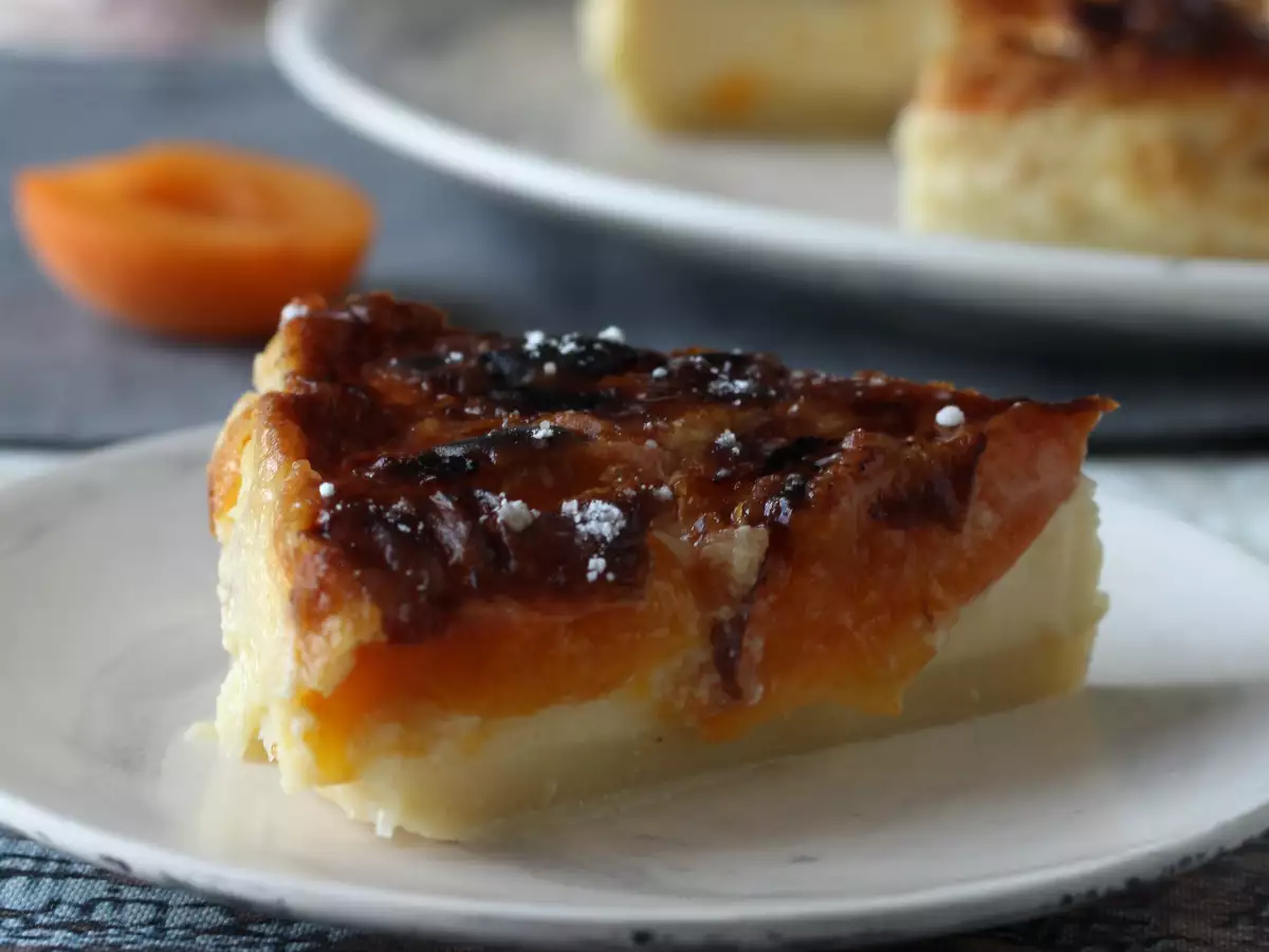 Marelični clafoutis v cvrtniku na vroč zrak - fotografija 2