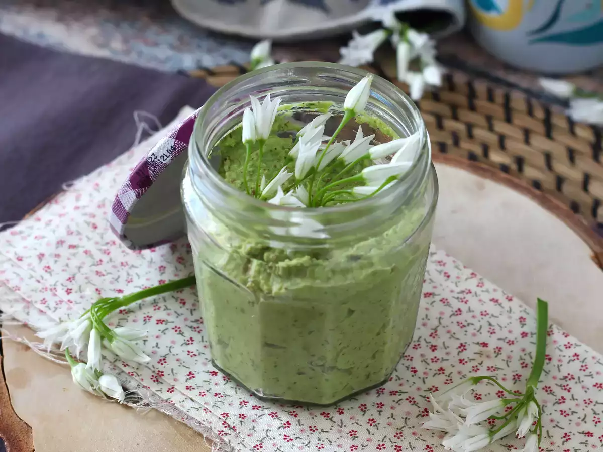 Medvedov česnov pesto, dišeč in zelo okusen! - fotografija 3