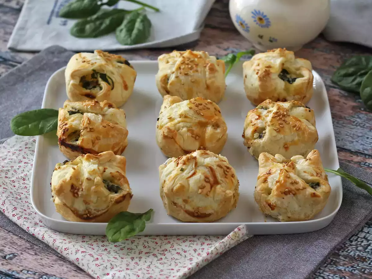 Mini pecivo s špinačo in kozjim sirom - fotografija 5