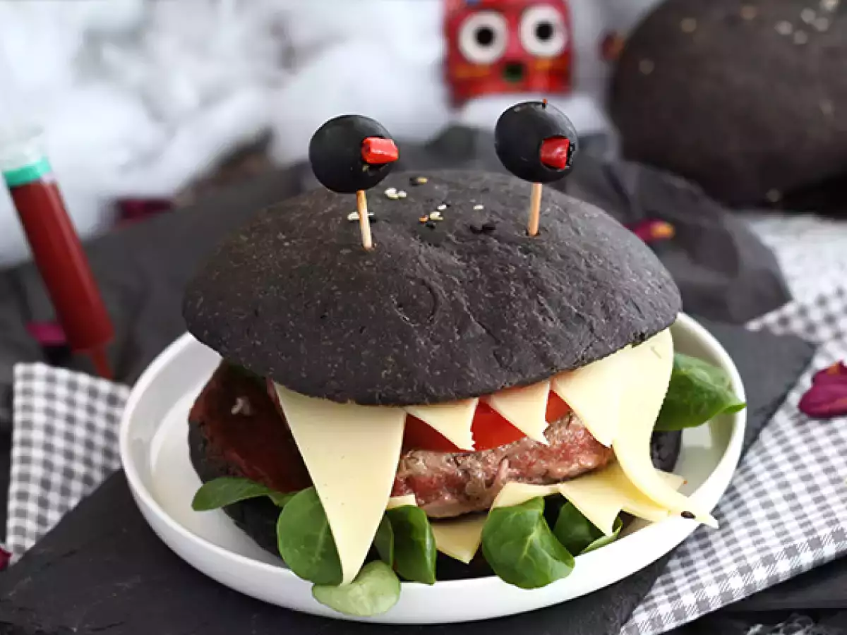 Monster burger - fotografija 2