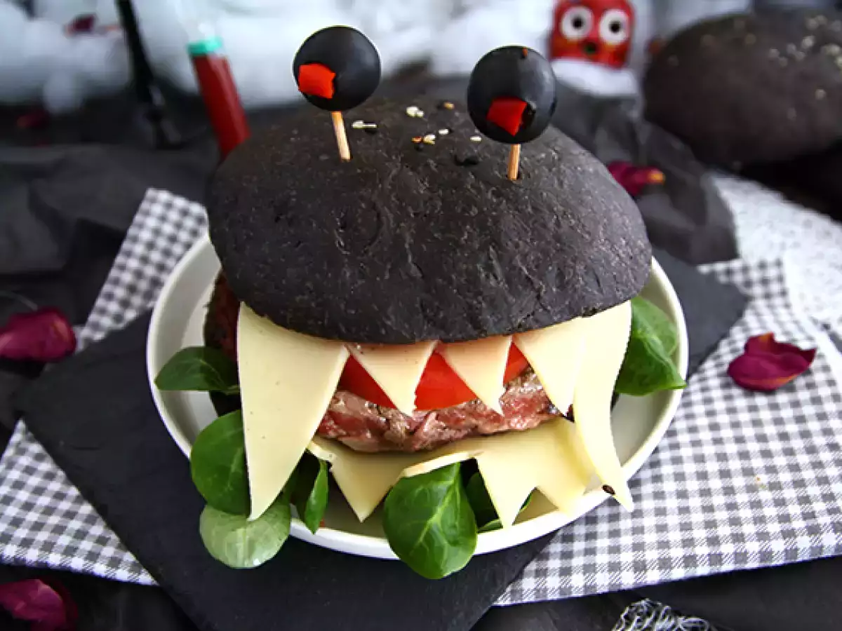 Monster burger - fotografija 4