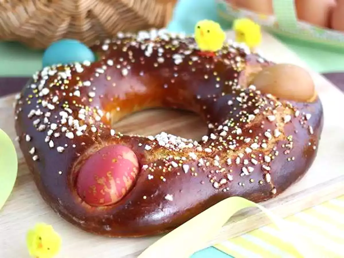 Mouna, tradicionalni velikonočni brioš - fotografija 3