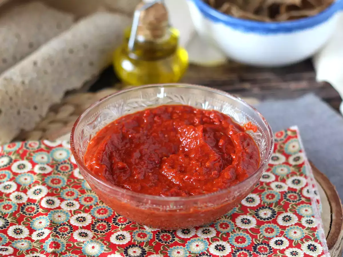 Namaz iz rdeče paprike: osvežujoča sprememba za aperitiv! - fotografija 2