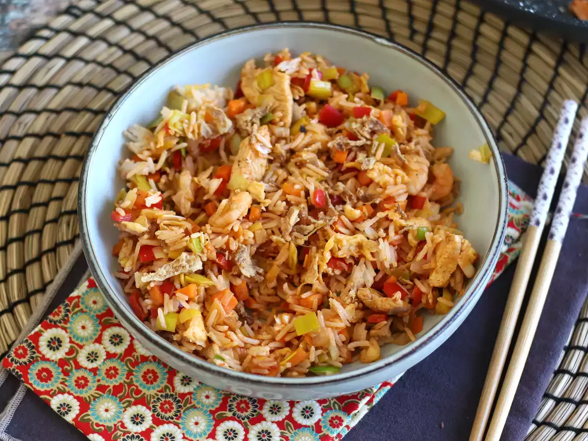 Nasi goreng, indonezijska riževa jed - fotografija 2