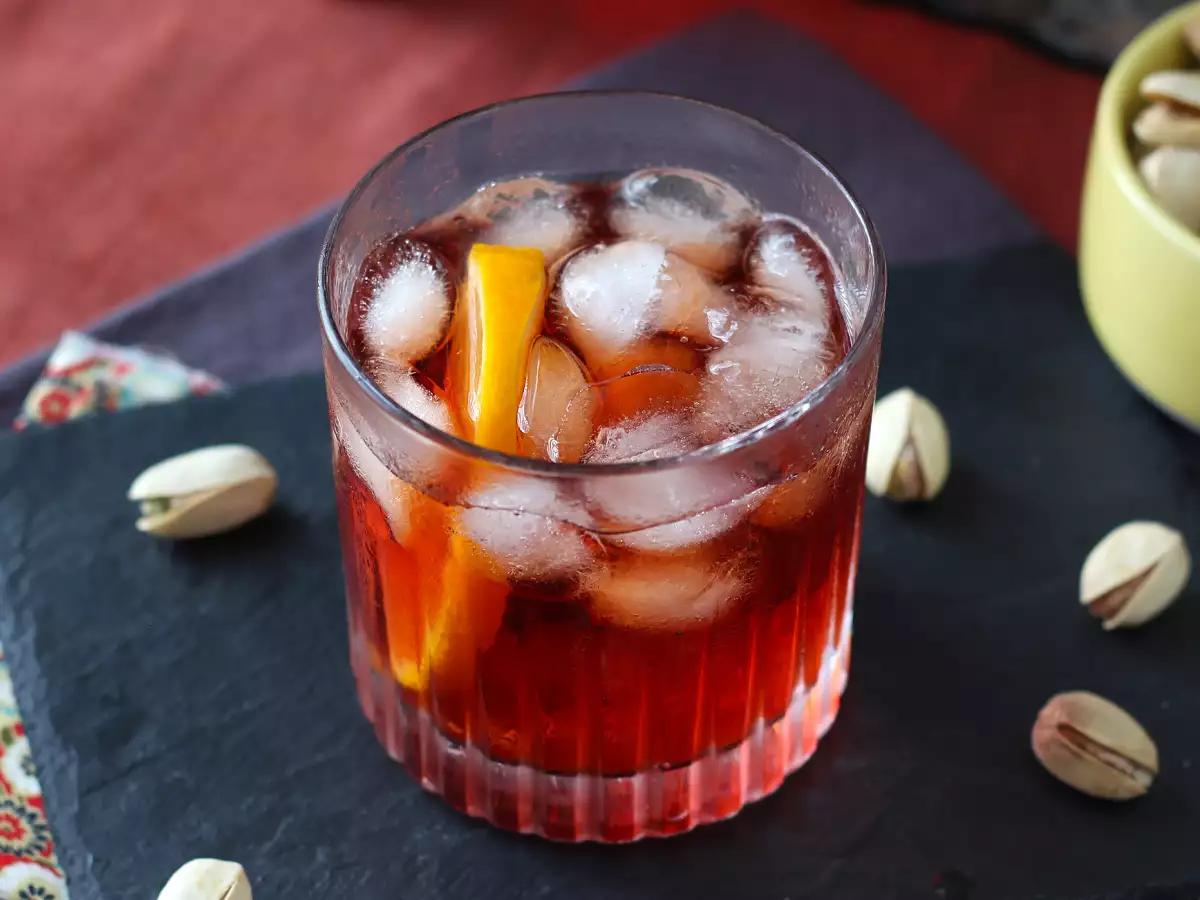 Negroni: recept s pravimi razmerji za pripravo doma - fotografija 2