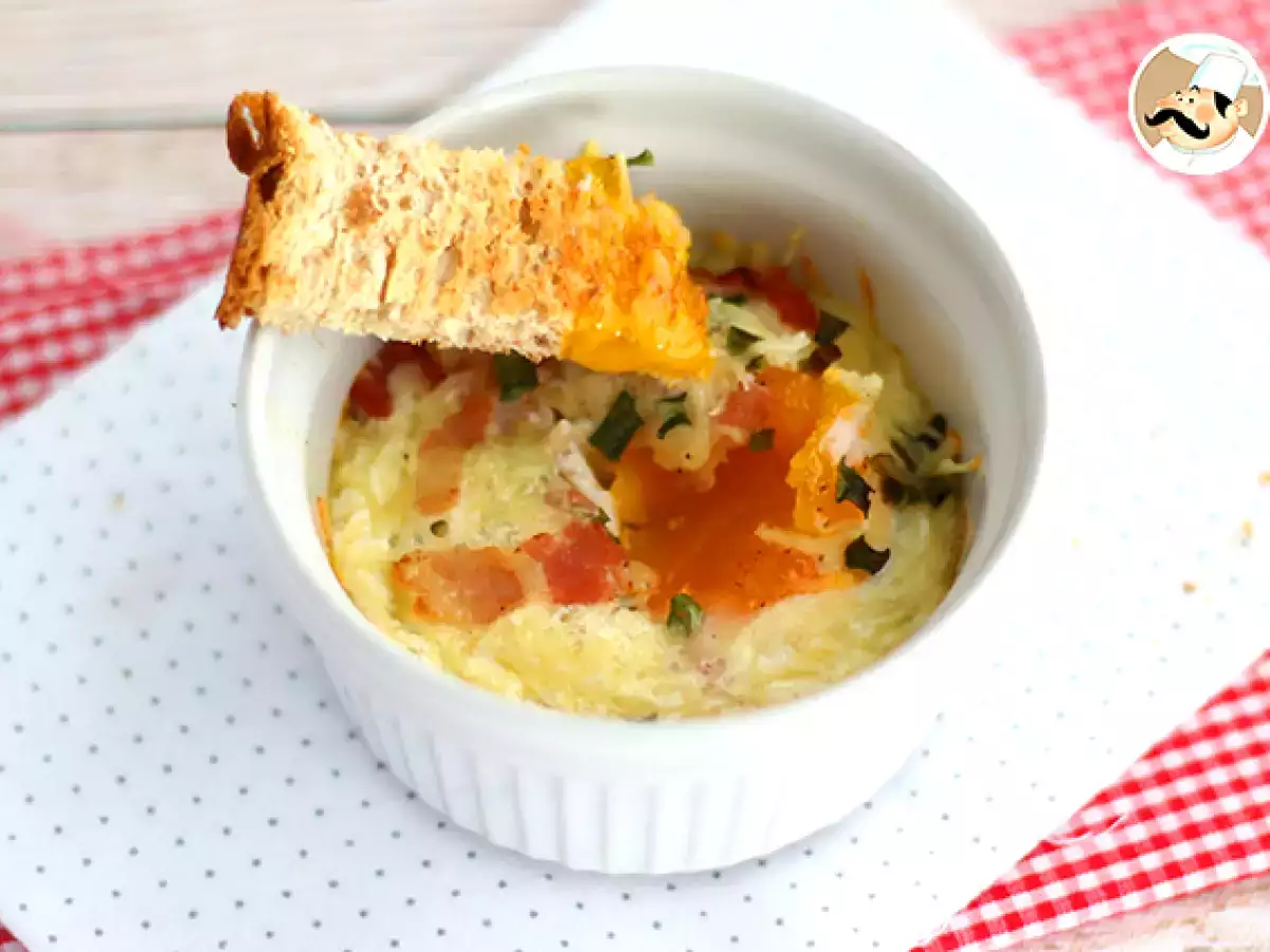 Oeufs cocotte s slanino in drobnjakom, hiter recept - fotografija 2