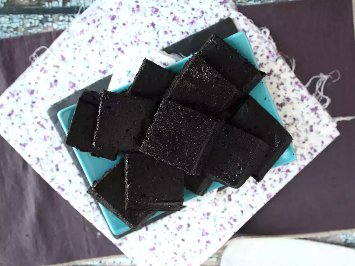 Oreo torta iz samo 3 sestavin, pripravljena v 6 minutah v mikrovalovni pečici! - fotografija 3