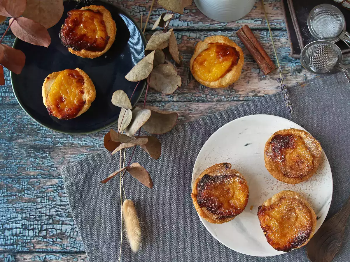 Pastéis de nata v cvrtniku na vroč zrak: hiter in preprost recept za tradicionalno portugalsko sladico - fotografija 4