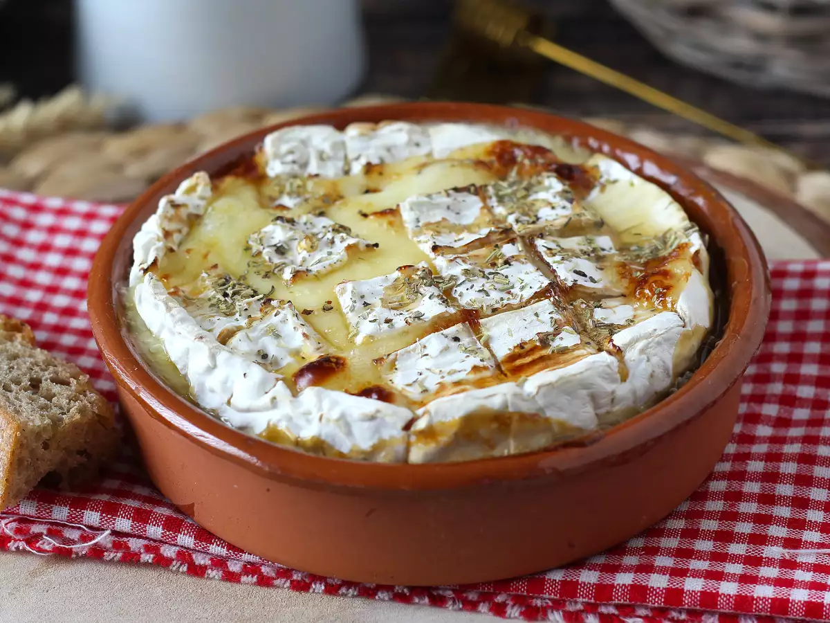 Pečen camembert v cvrtniku na vroč zrak – lepo tekoč! - fotografija 2