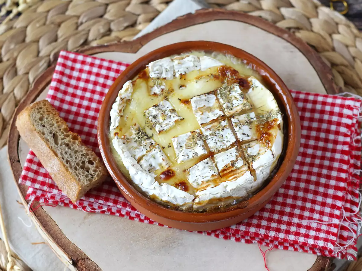 Pečen camembert v cvrtniku na vroč zrak – lepo tekoč! - fotografija 3