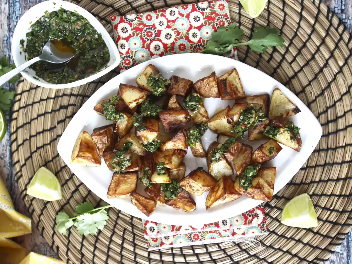 Pečen krompir s chimichurrijem - fotografija 7