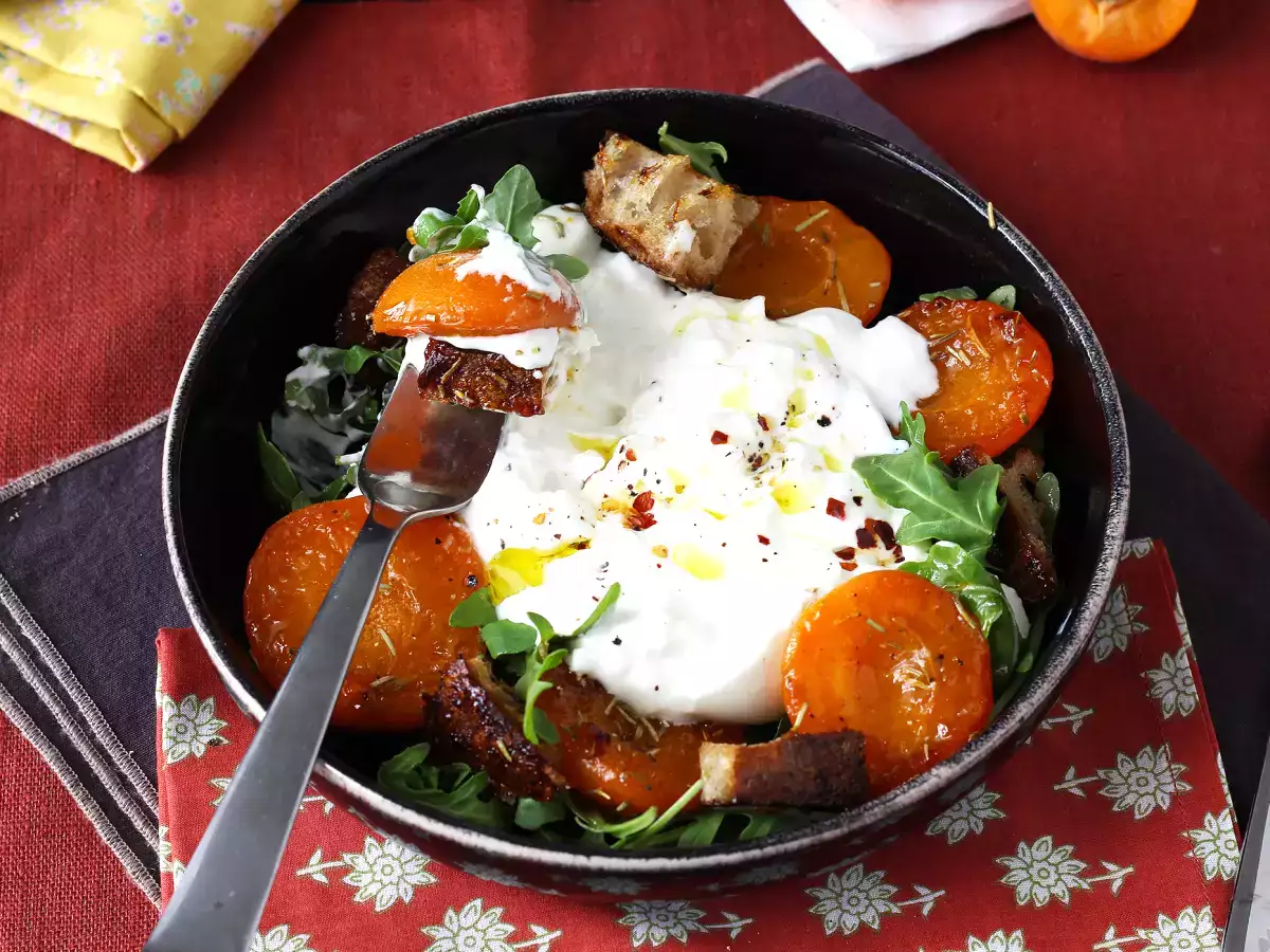 Pečena marelica, rukola in solata burrata - fotografija 5