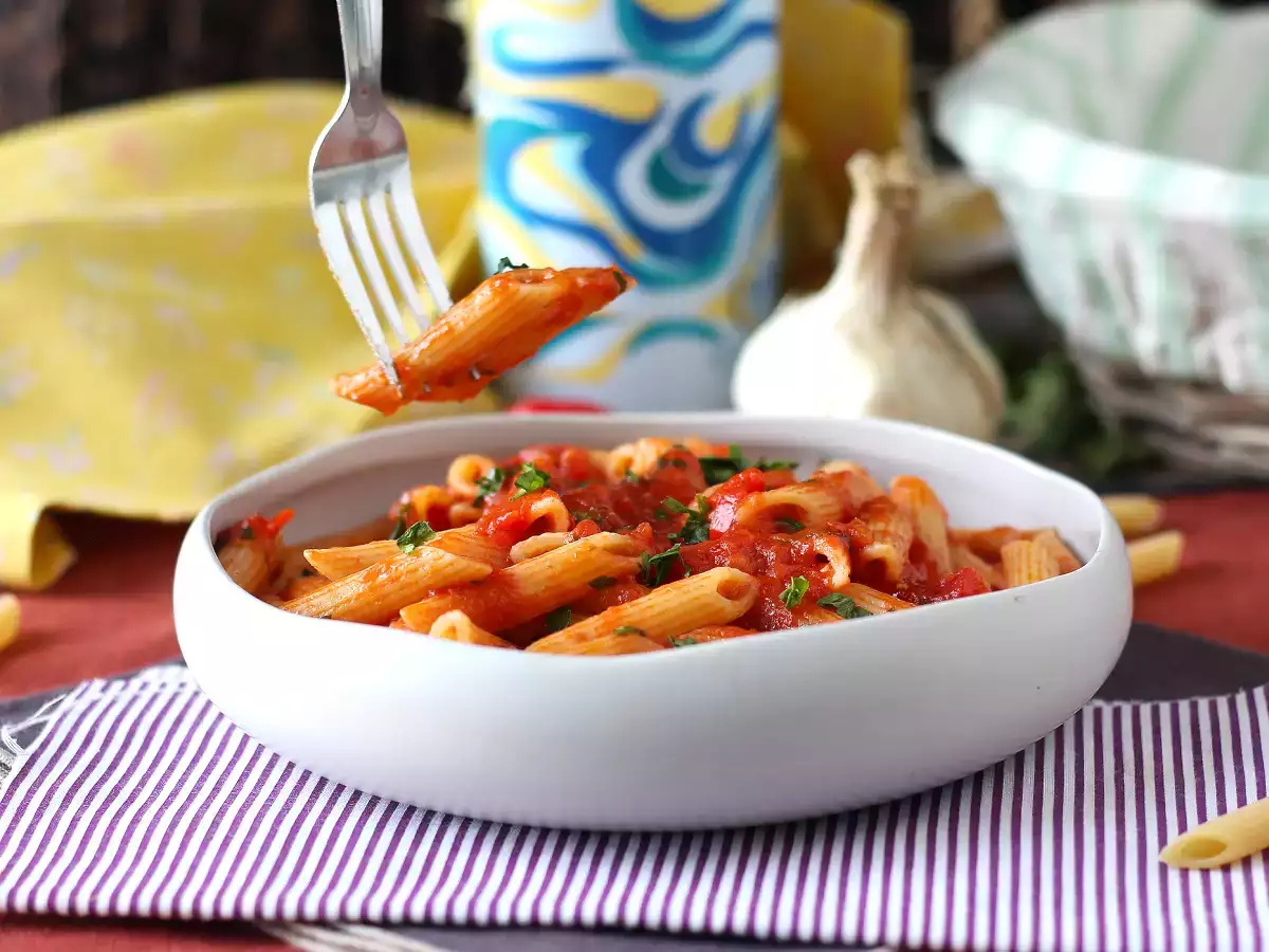 Penne all'arrabbiata: italijanska klasika, ki ogreje srce! - fotografija 5