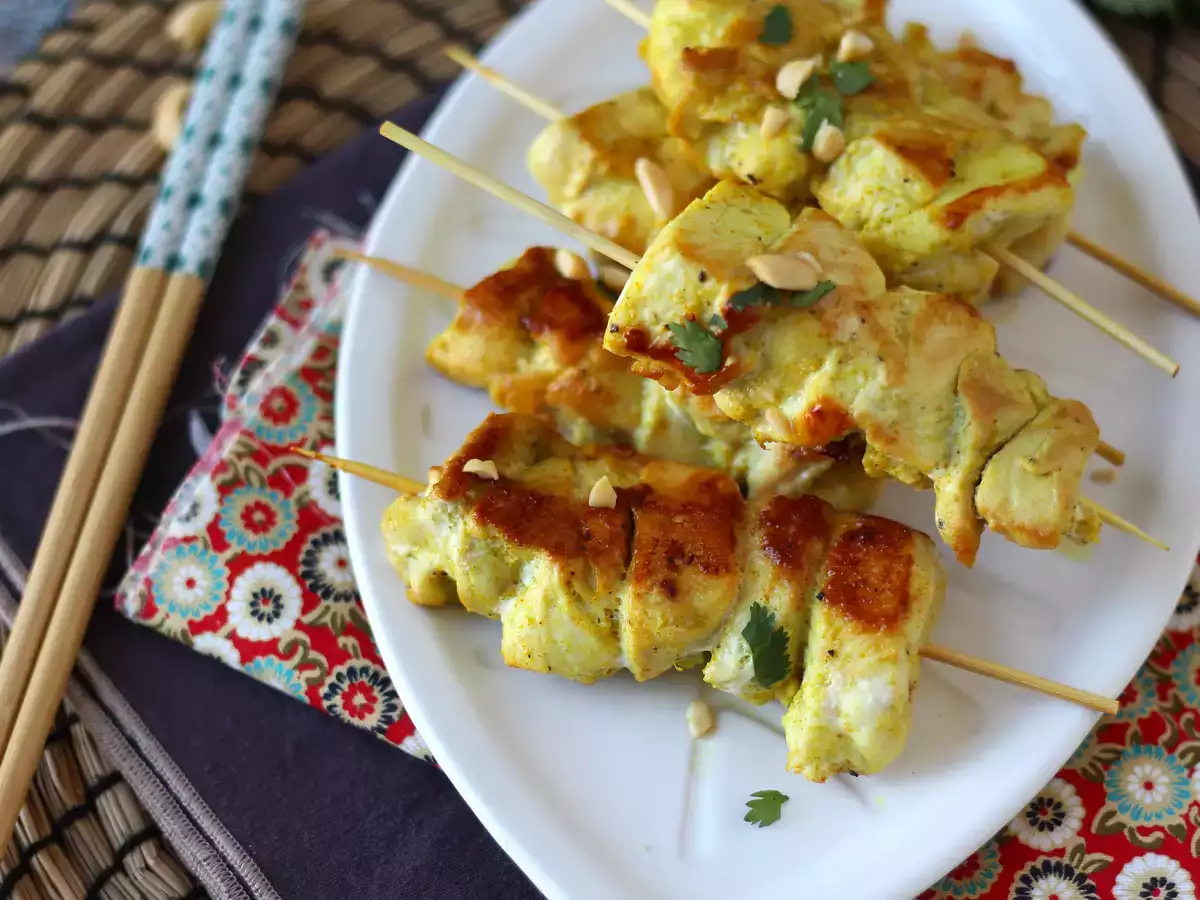 Piščančja nabodala z omako satay – kulinarično potovanje v Azijo! - fotografija 3