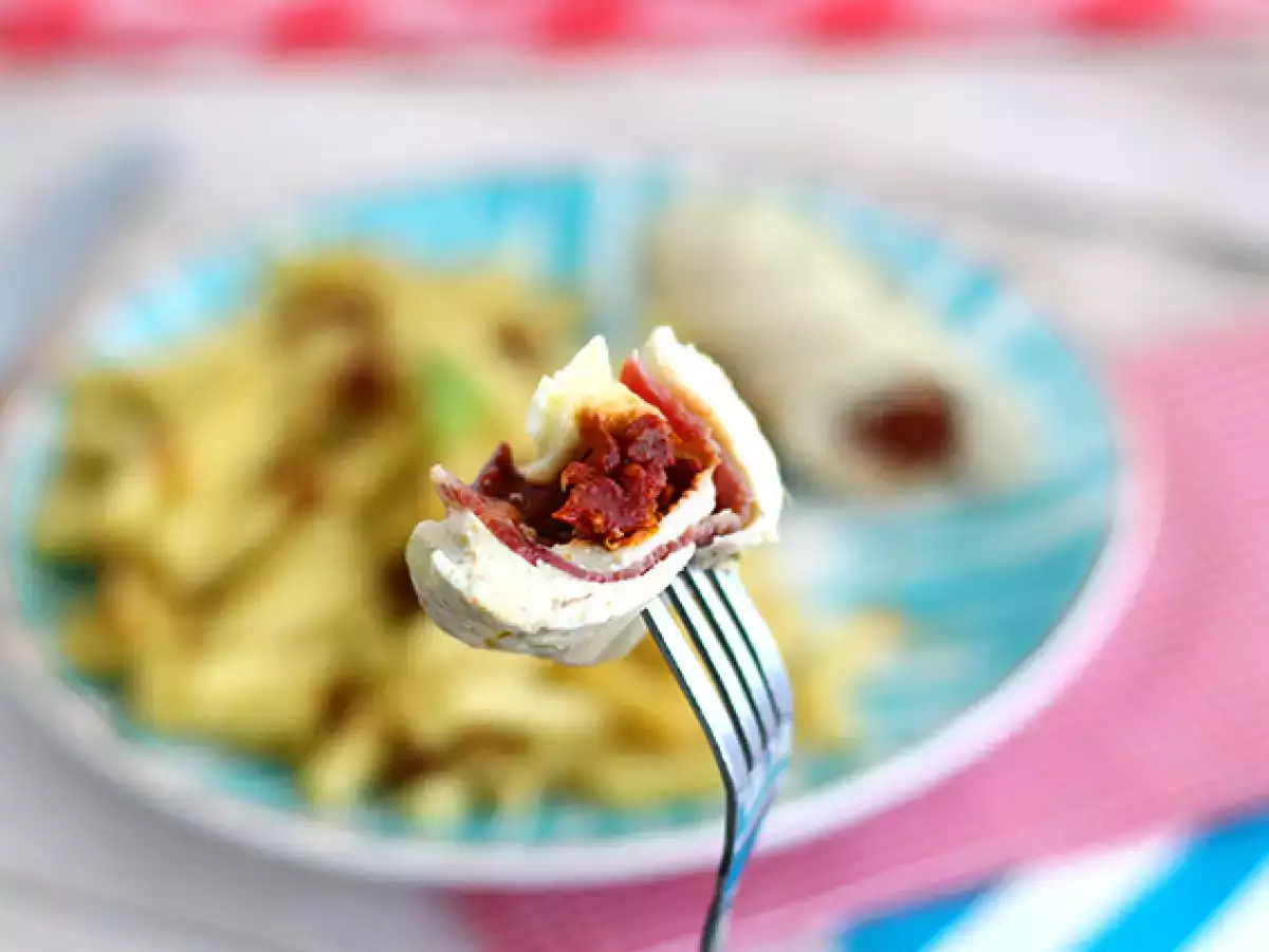 Piščančje balotine z mocarelo - fotografija 3