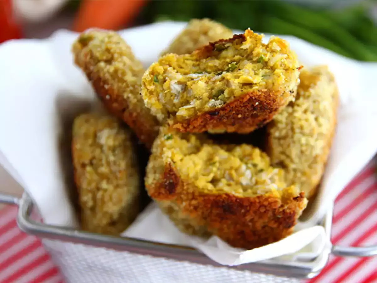 Piščančji nuggets z grahom in korenčkom - fotografija 3