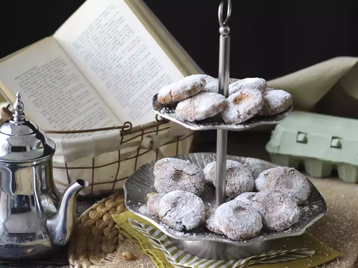 Piškoti Ghriba z mandlji in kokosom, maroška klasika peke - fotografija 4