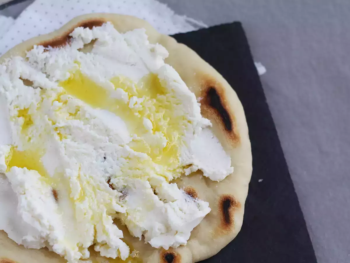 Pita kruh iz ponve - fotografija 4