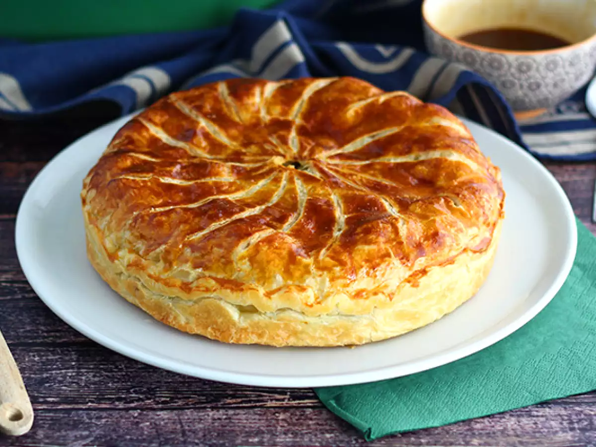 Pita s pegatko in gosjimi jetri (foie gras) - fotografija 2