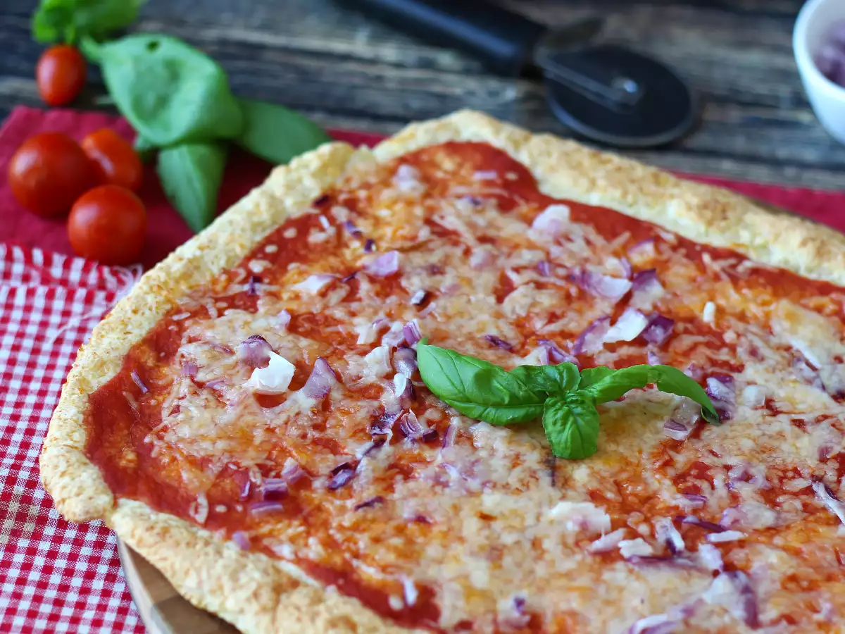 Pizza s skuto - fotografija 4