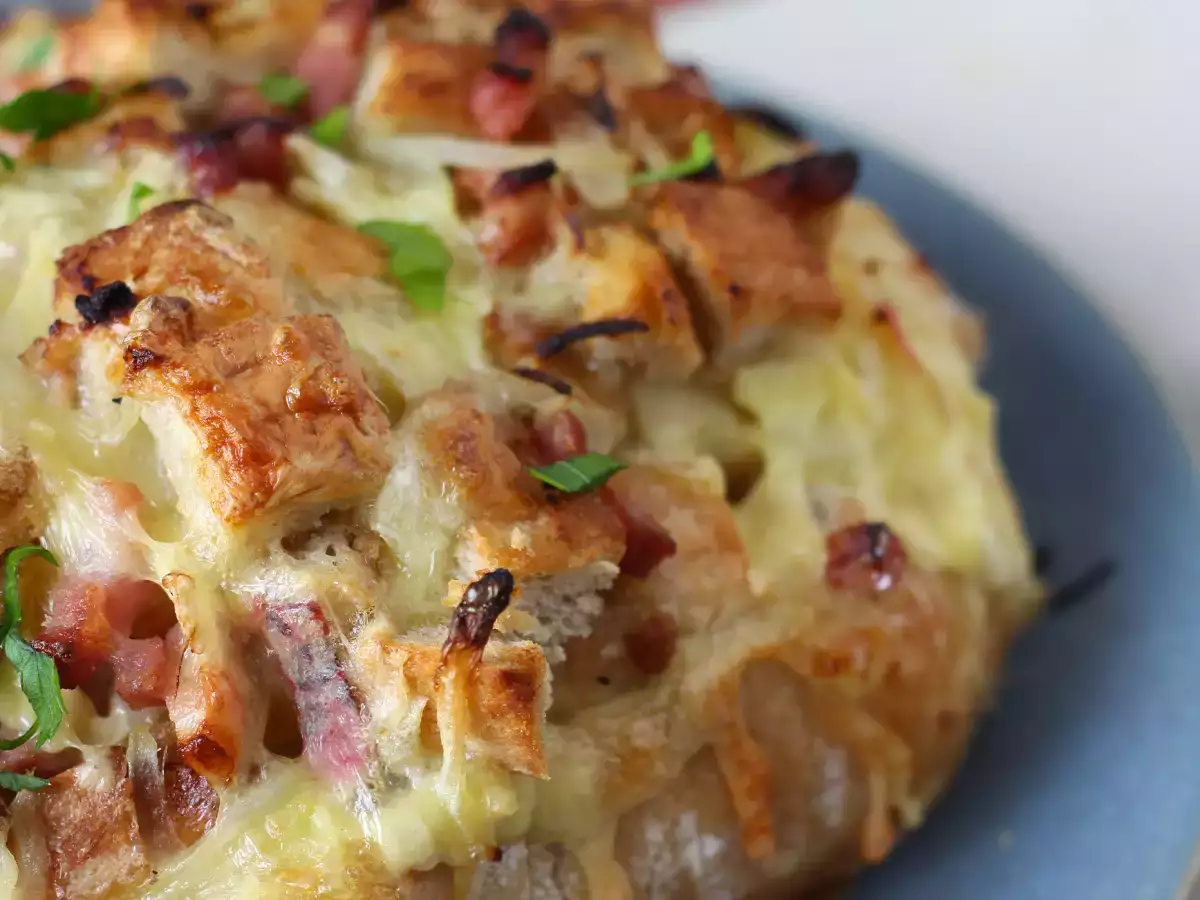 Polnjen kruh ježek po navdihu tartiflette - fotografija 3