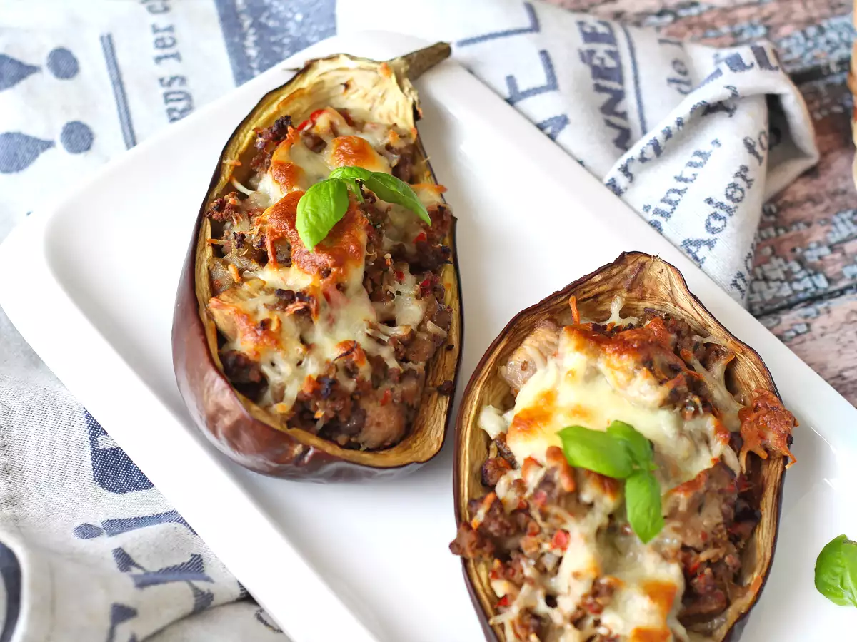 Polnjeni jajčevci z mocarelo au gratin - fotografija 6