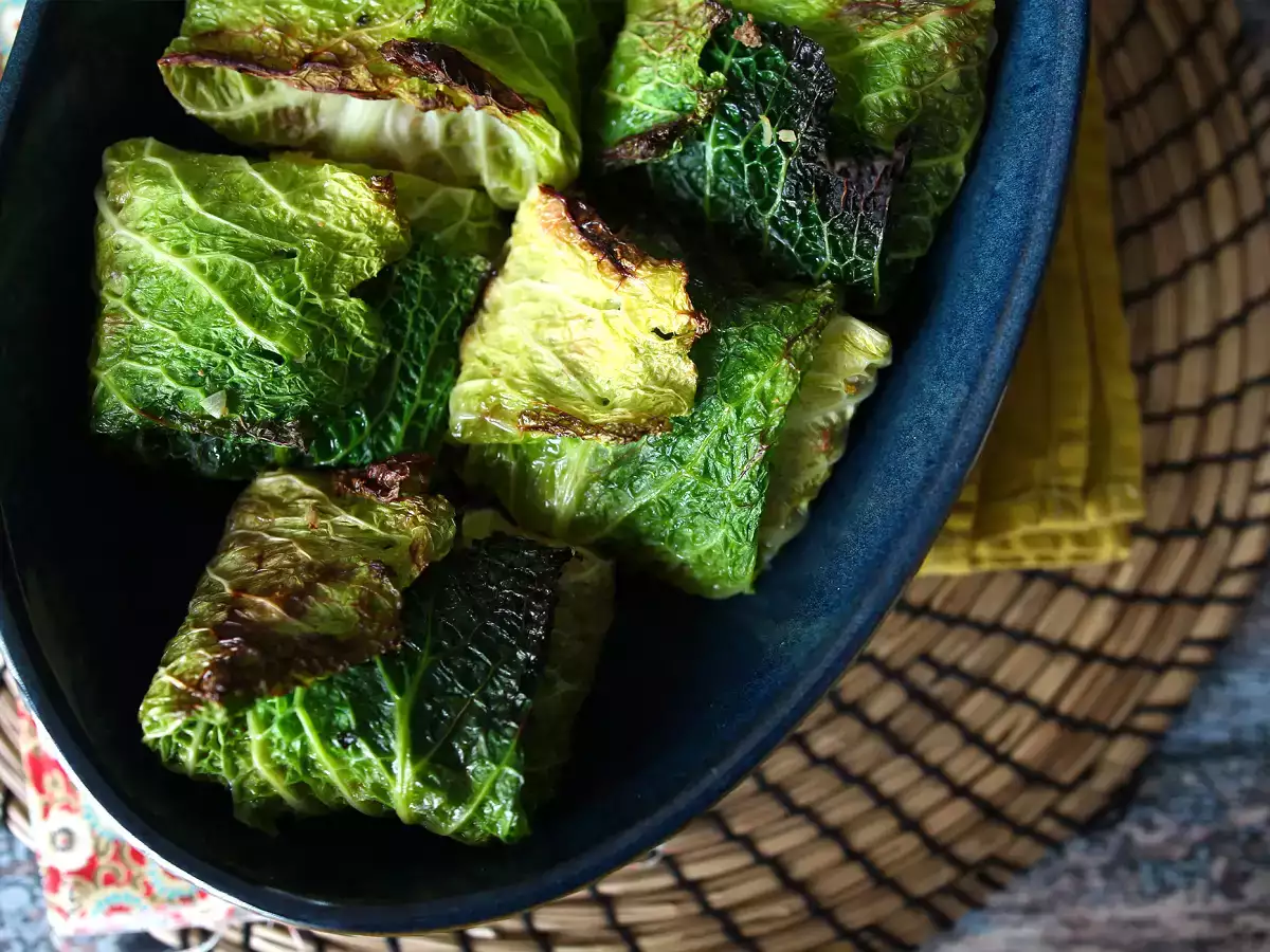 Polnjeno zelje v pečici (da bi vsi vzljubili to zelenjavo!) - fotografija 2