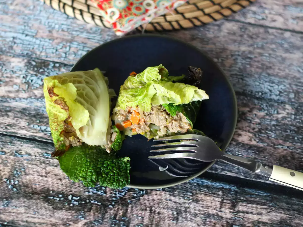 Polnjeno zelje v pečici (da bi vsi vzljubili to zelenjavo!) - fotografija 3