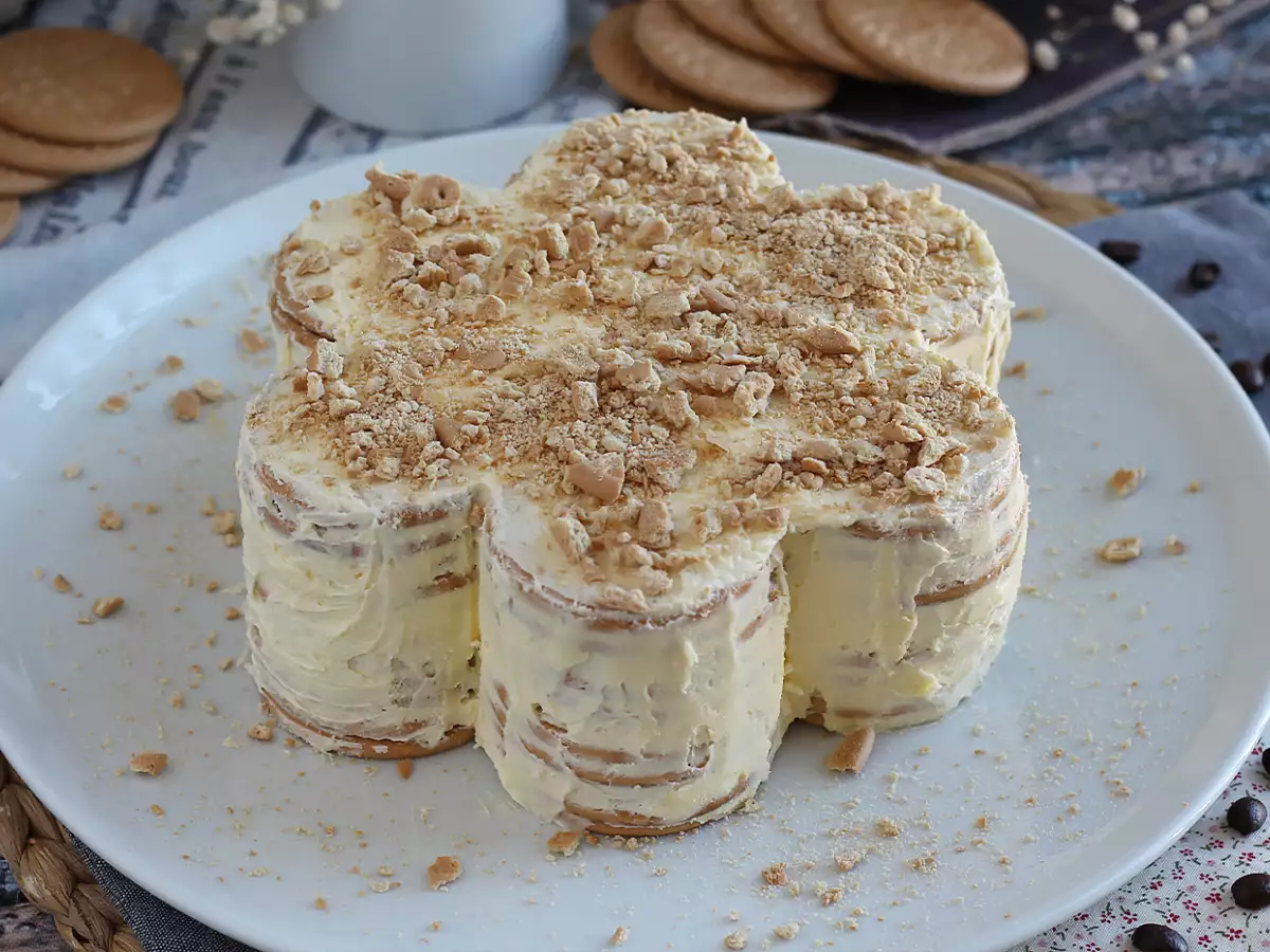 Portugalska piškotna torta (bolo de bolacha) - fotografija 4