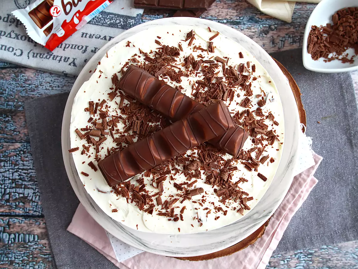 Pravljični brez pečenja Kinder Bueno cheesecake - fotografija 2