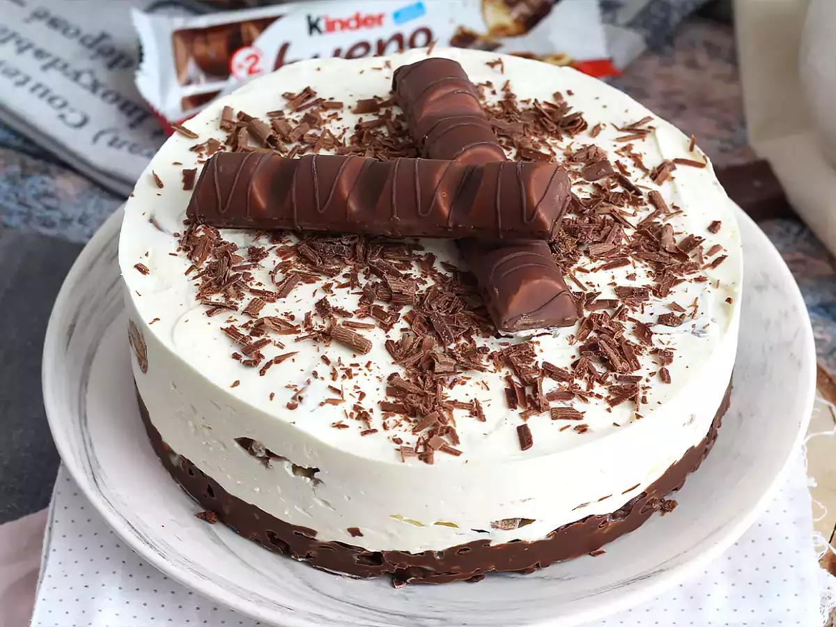 Pravljični brez pečenja Kinder Bueno cheesecake - fotografija 4