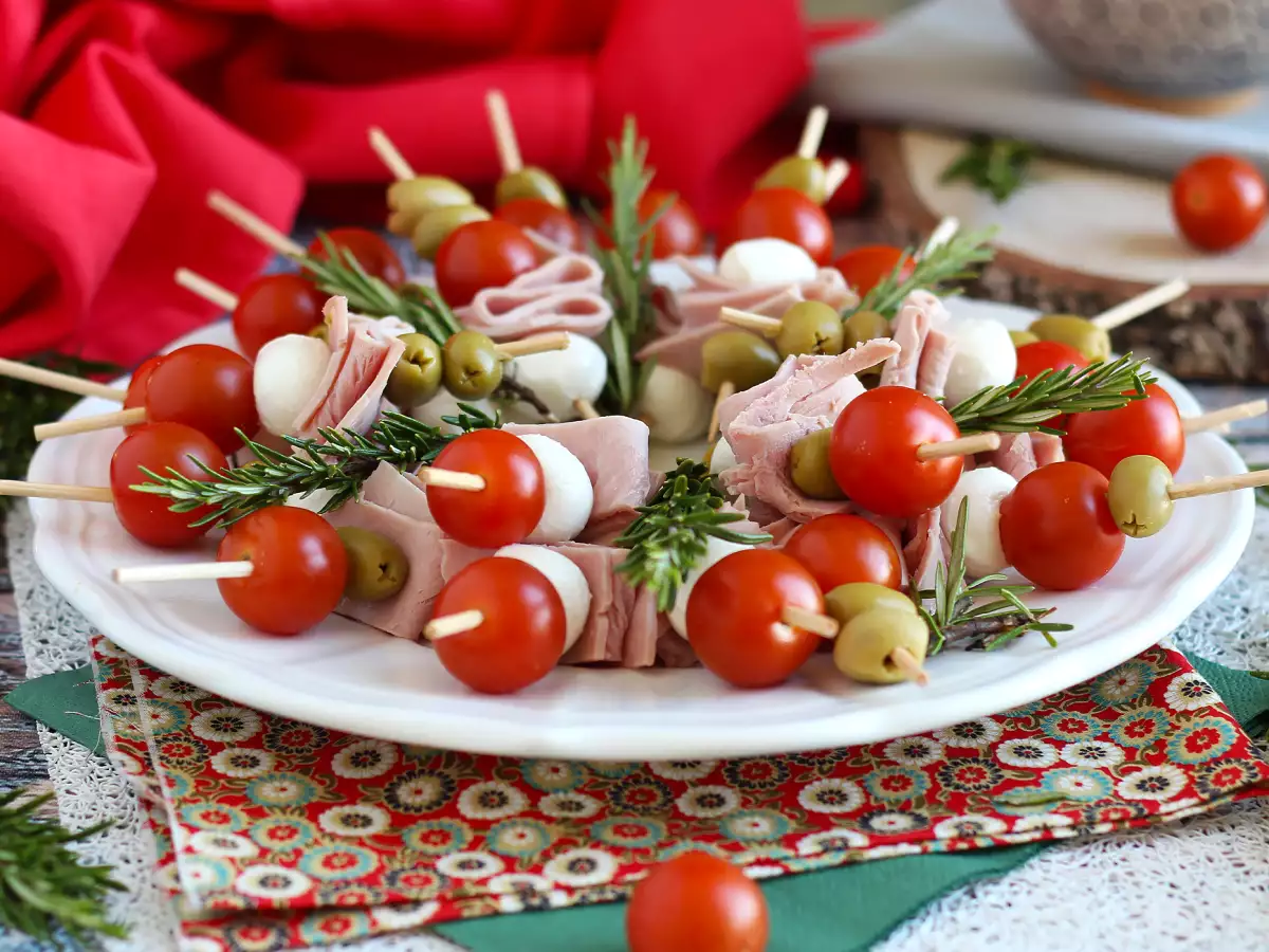 Praznični aperitivni venček za uspešno zabavo! - fotografija 2