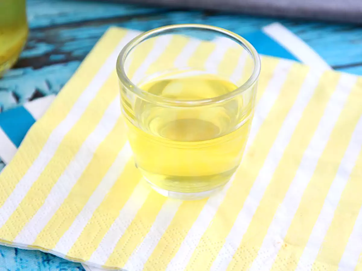 Preprost domači limoncello - fotografija 3
