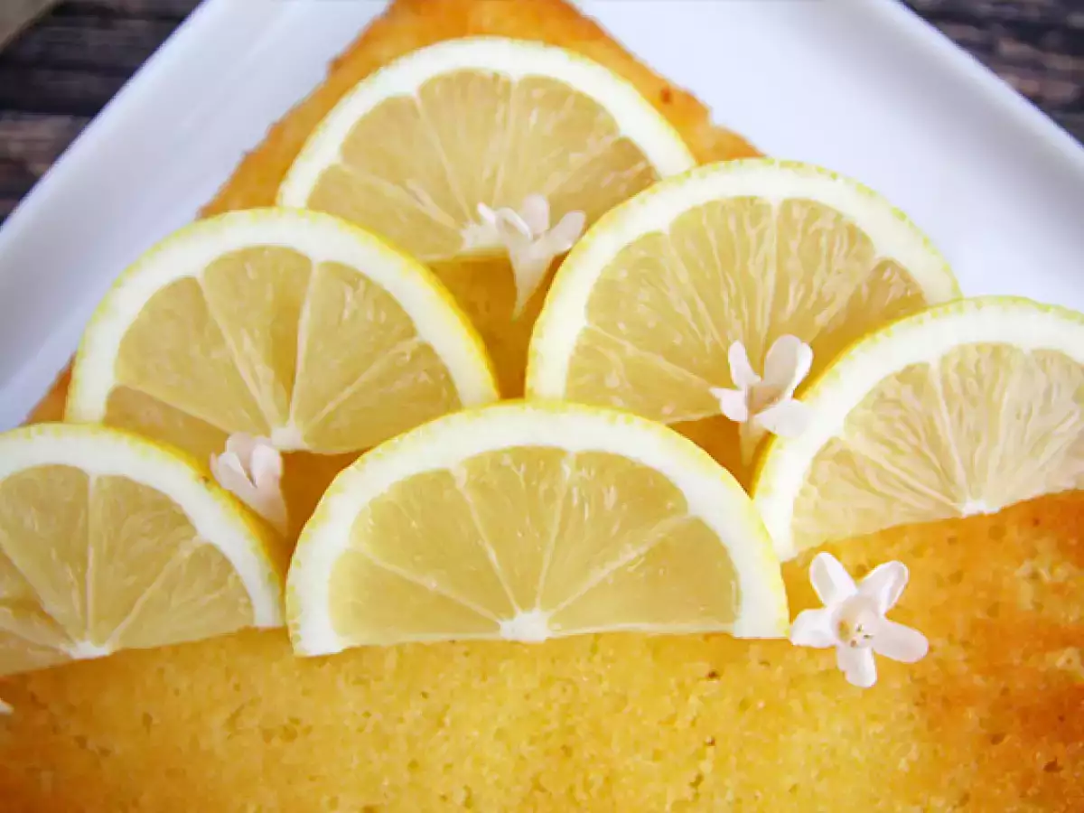 Preprosta limonina torta - fotografija 3