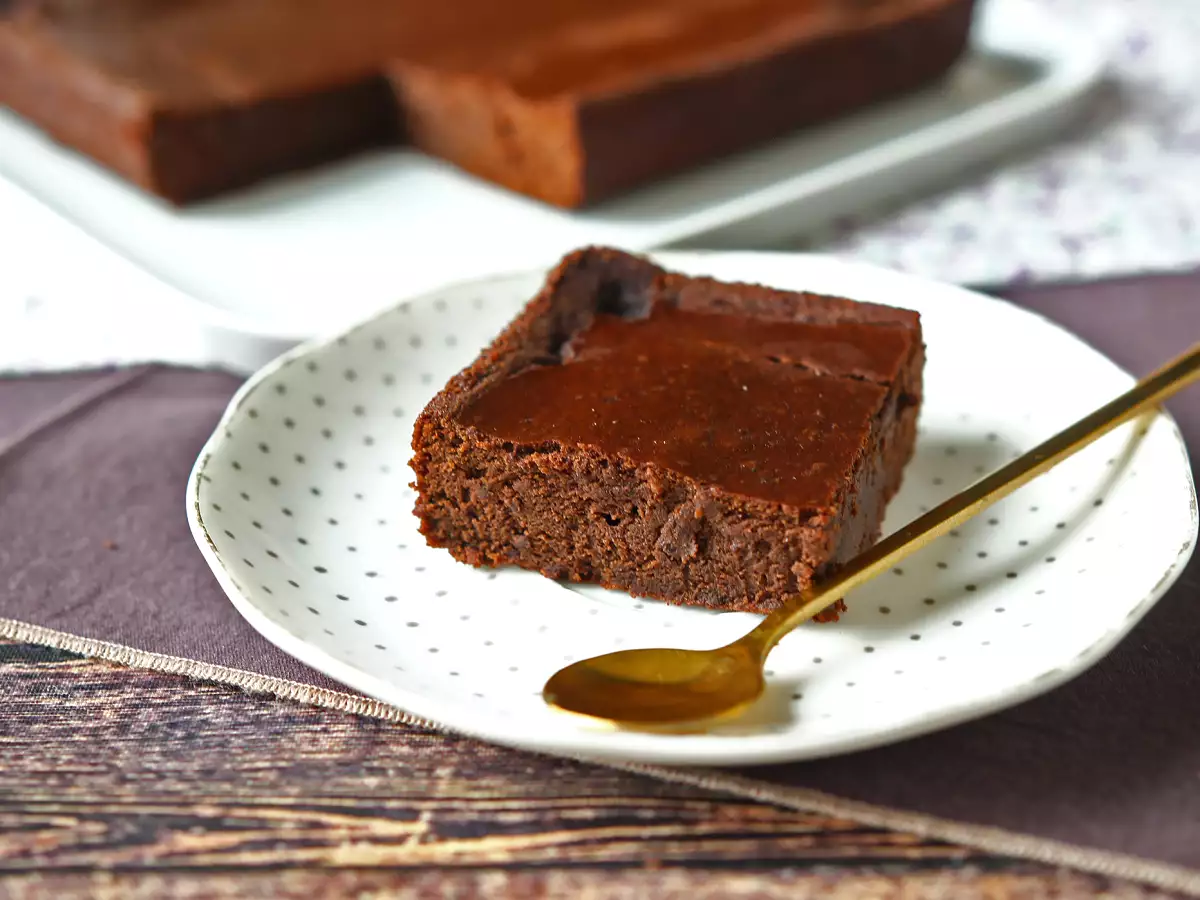 Proteinski čokoladni brownie z rdečimi fižoli - fotografija 4