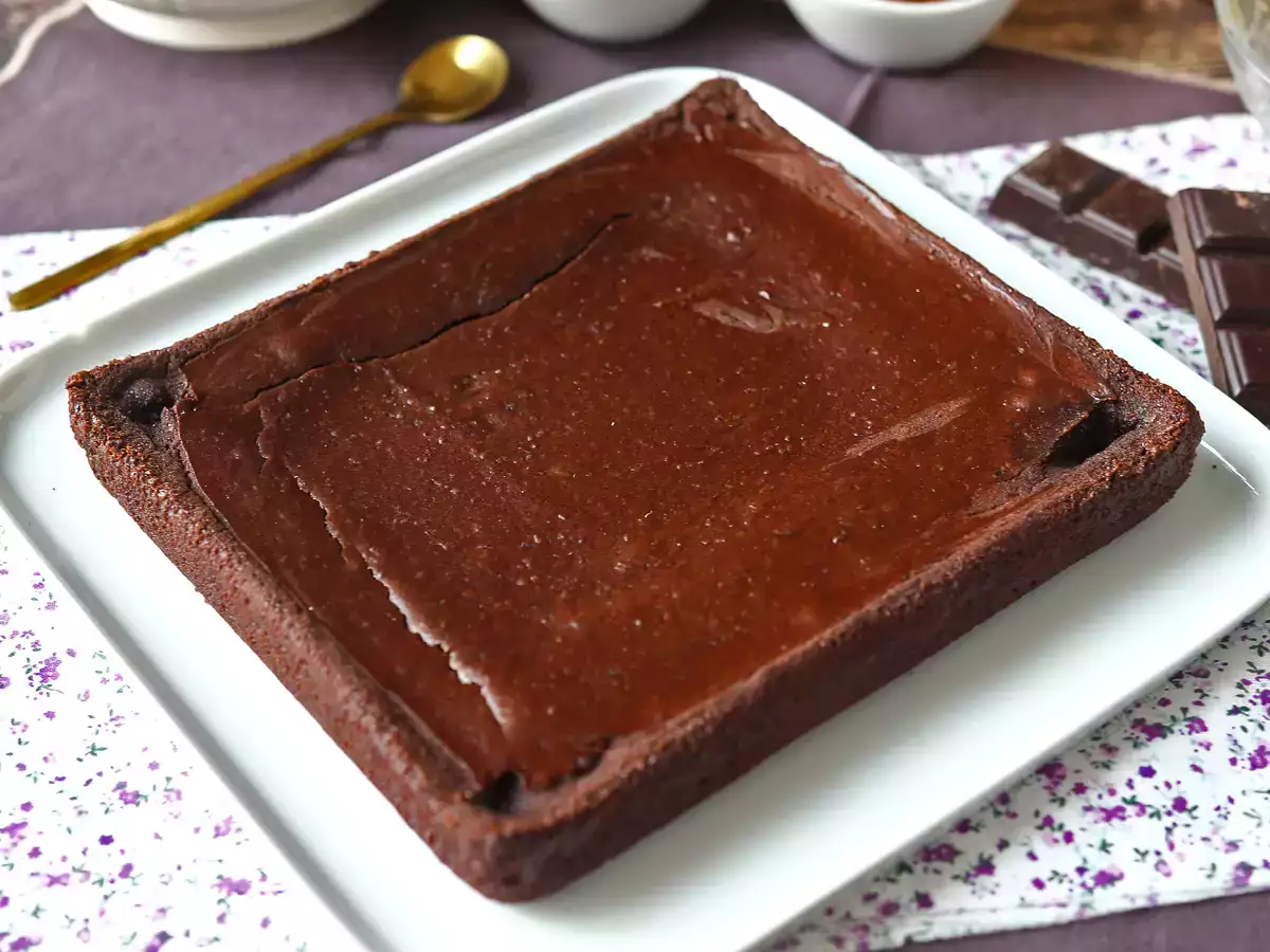 Proteinski čokoladni brownie z rdečimi fižoli - fotografija 6