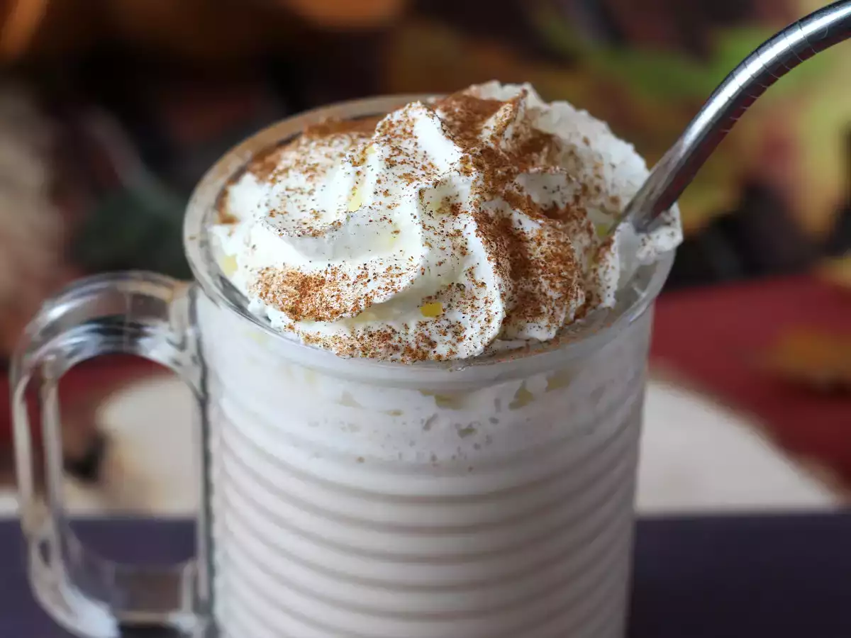 Pumpkin spice latte z domačim bučnim sirupom! - fotografija 3