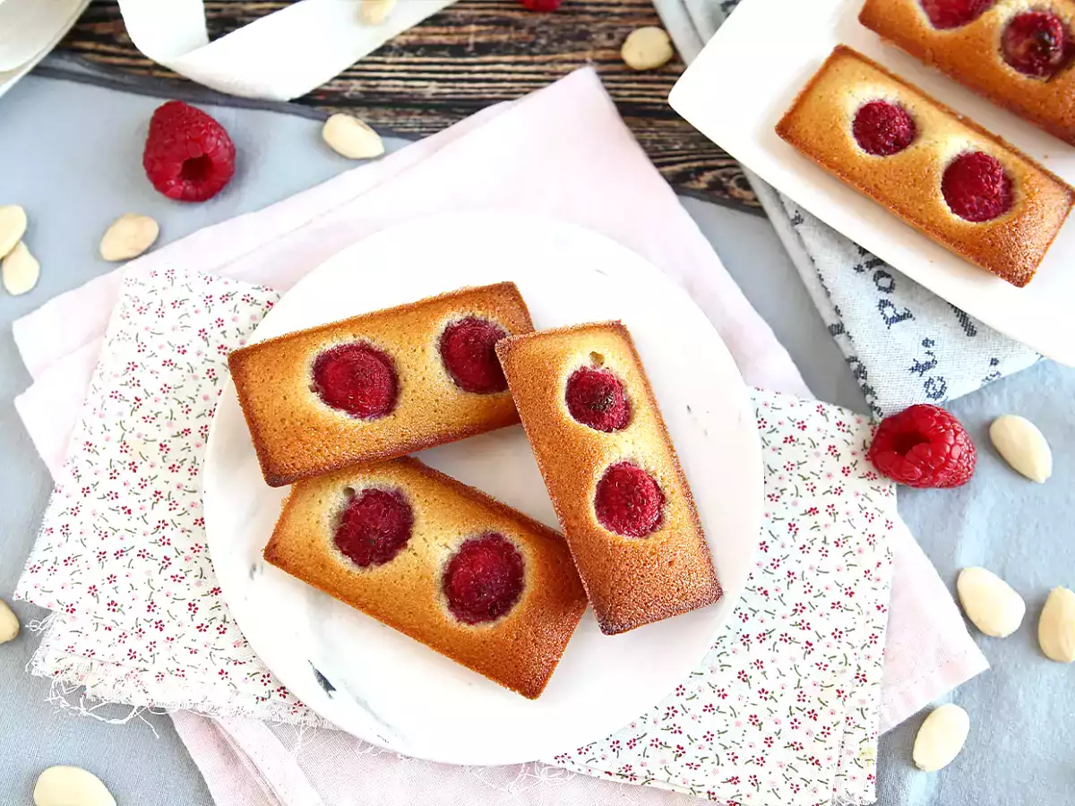 Raspberry Financiers, enostaven za izdelavo podroben recept - fotografija 5
