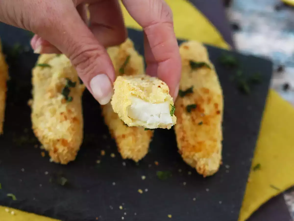 Ribji prsti v zračnem cvrtniku: hrustljavi, lahki in enostavni za pripravo! - fotografija 4