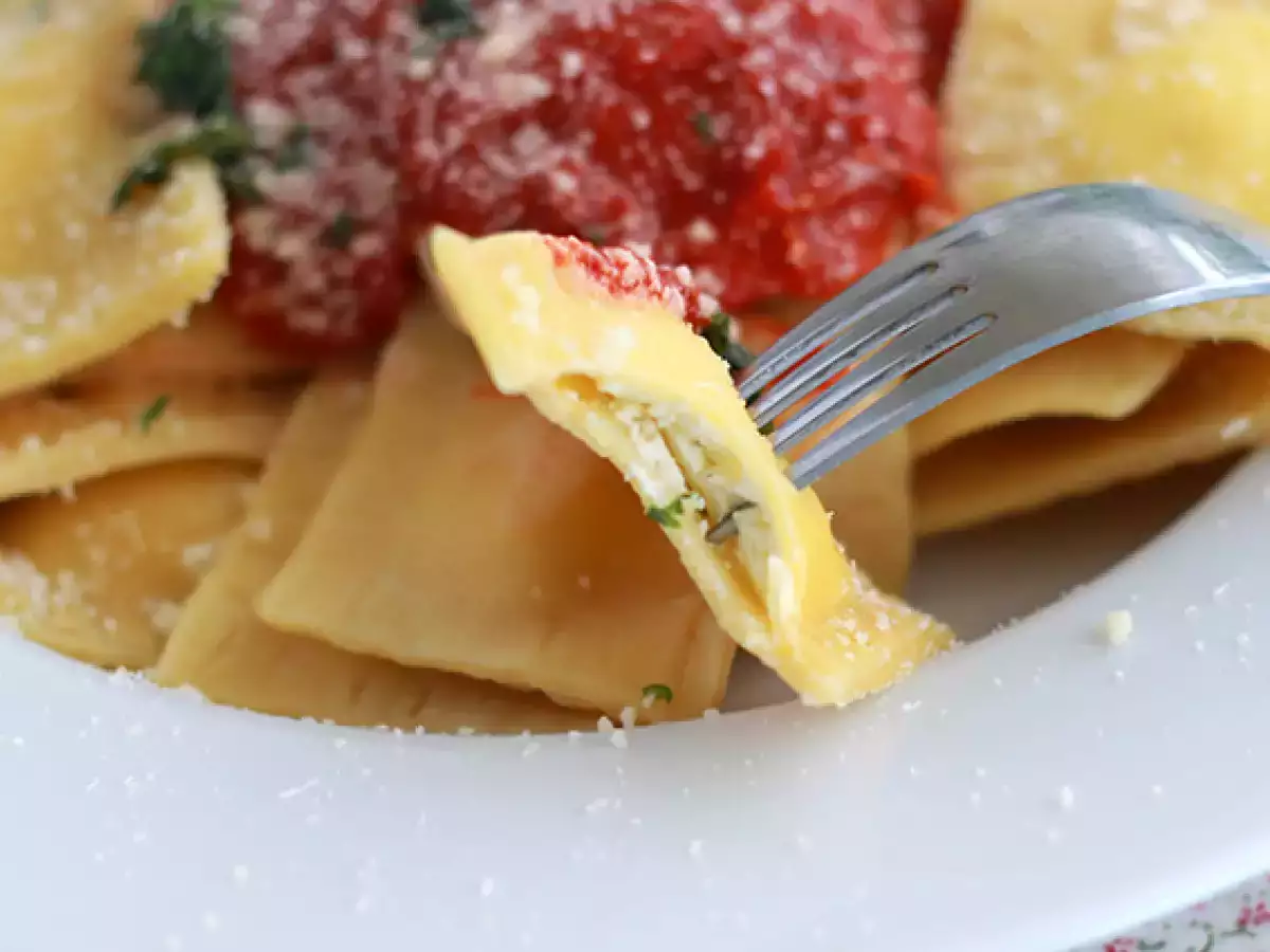 Ricotta ravioli, recept korak za korakom - fotografija 3
