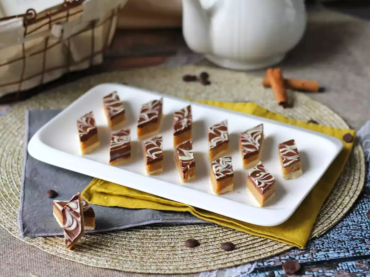 Rkhama, maroška sladica z arašidi in čokolado, ki ne potrebuje pečice - fotografija 5