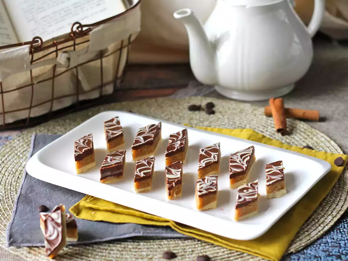 Rkhama, maroška sladica z arašidi in čokolado, ki ne potrebuje pečice - fotografija 6