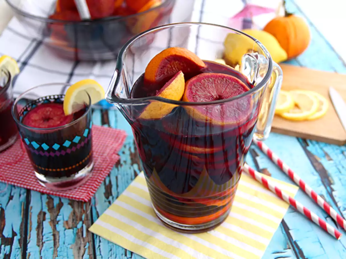 Sangrija z agrumi