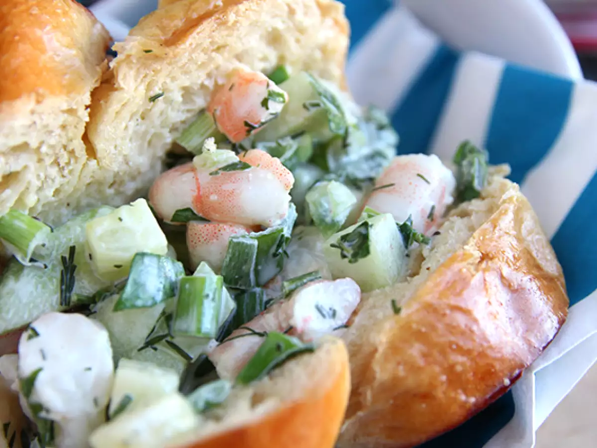 Sendvič s kozicami v briošu (prawn roll) - fotografija 3