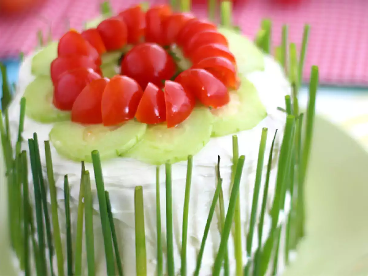 Sendvič torta: sveža slana torta za pogostitev - fotografija 4