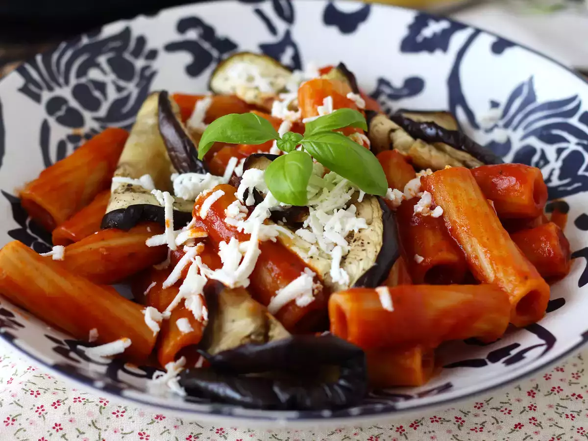 Sicilijanske testenine z jajčevci: preprosta in lahka različica – Pasta alla Norma - fotografija 5