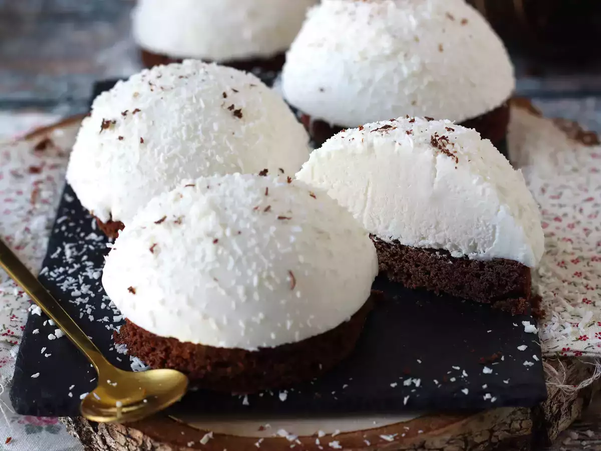 Sladica iz čokolade in kokosa, ki se hkrati topi in hrustljava! - fotografija 4