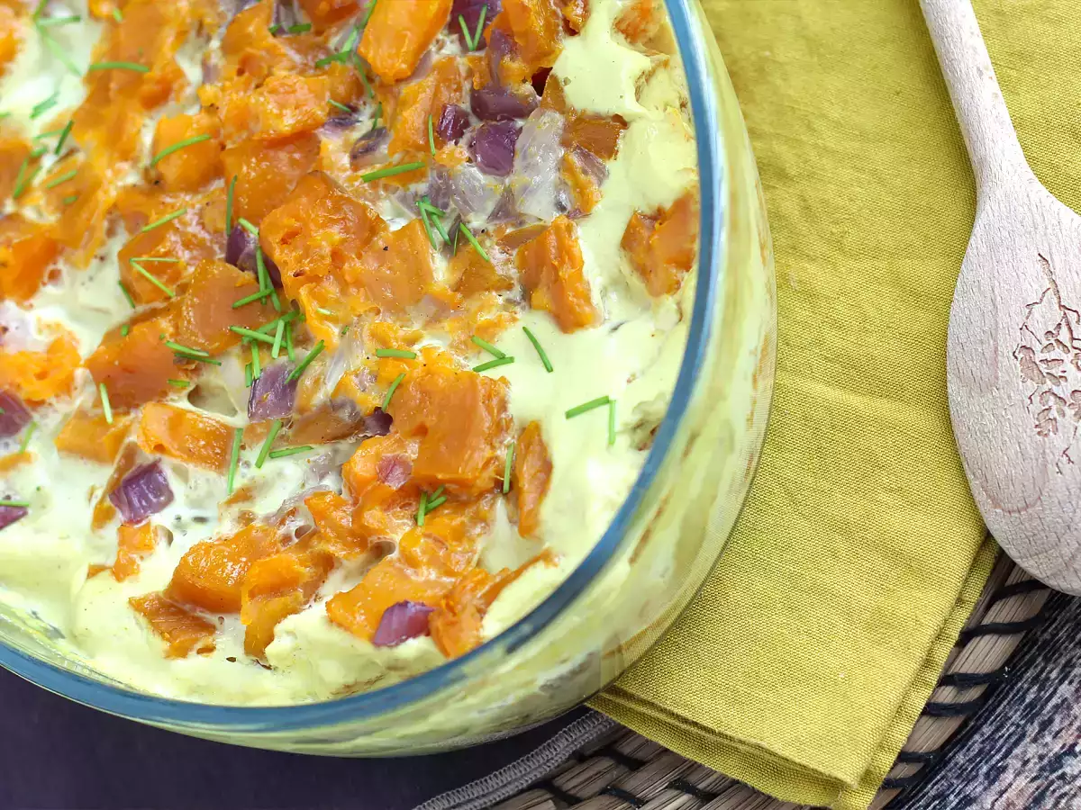 Sladki krompir gratin z okusom kokosovega mleka in karija - fotografija 5