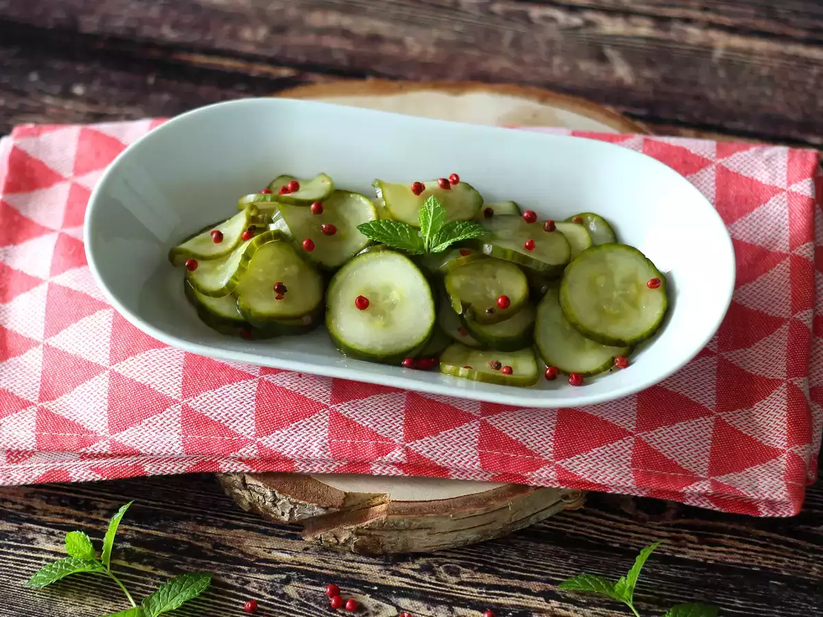 Sladko-kisle kumare: hitra in okusna priloga za poletje! - fotografija 3