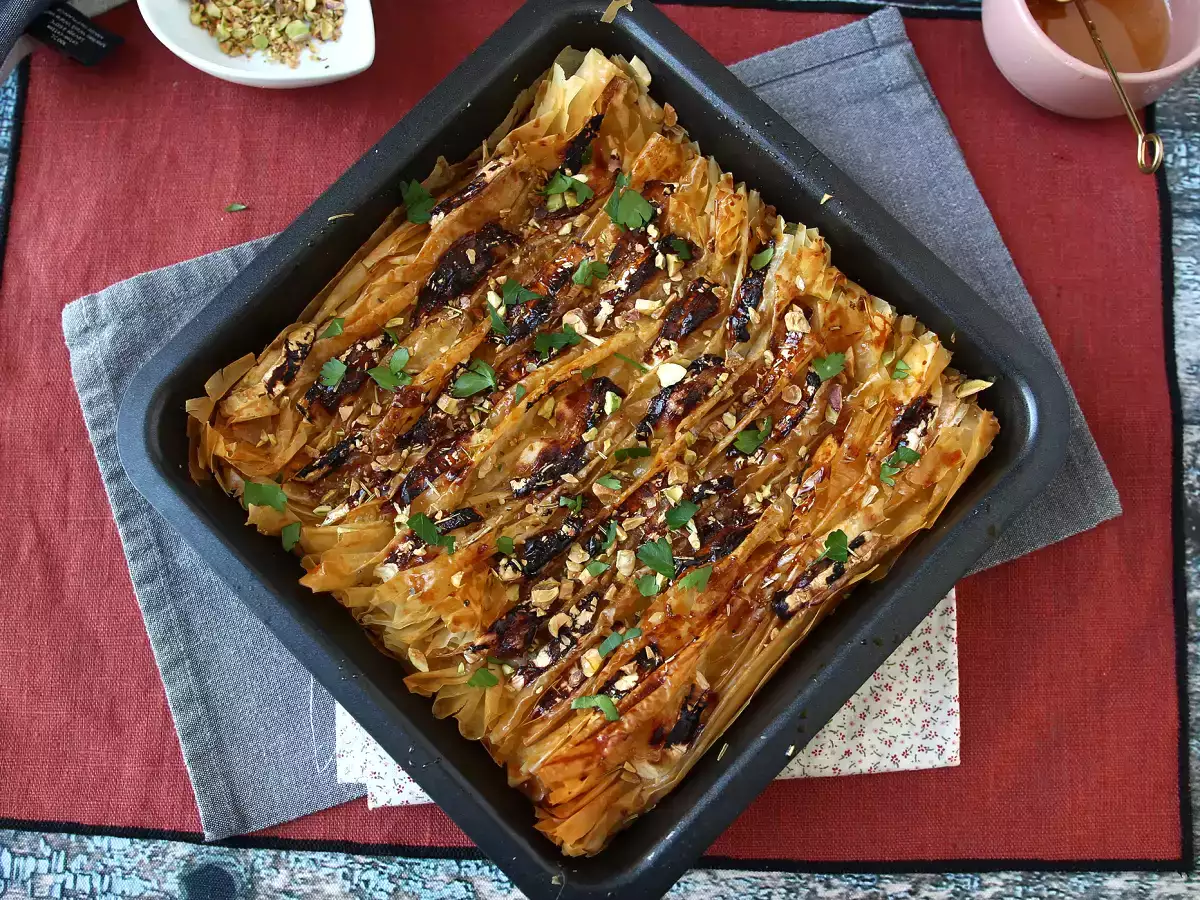 Slano pecivo s kozjim sirom in medom - fotografija 6